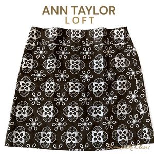 Ann Taylor Loft Embroidered Petite Neutral Skirt 4P